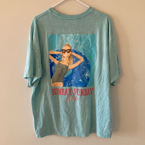 Women’s Barbie Sunday Funday Oversized Short Sleeve Graphic Blue T-shirt Size M - Picture 4 of 5